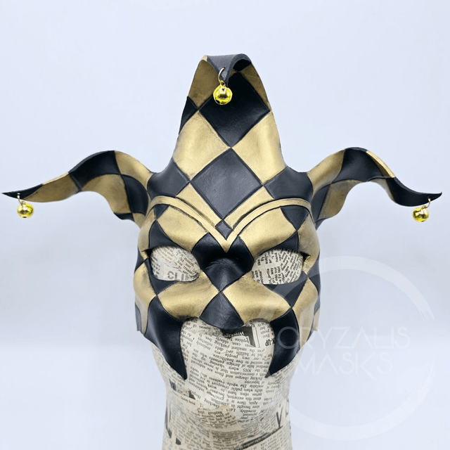 Harlequin mask