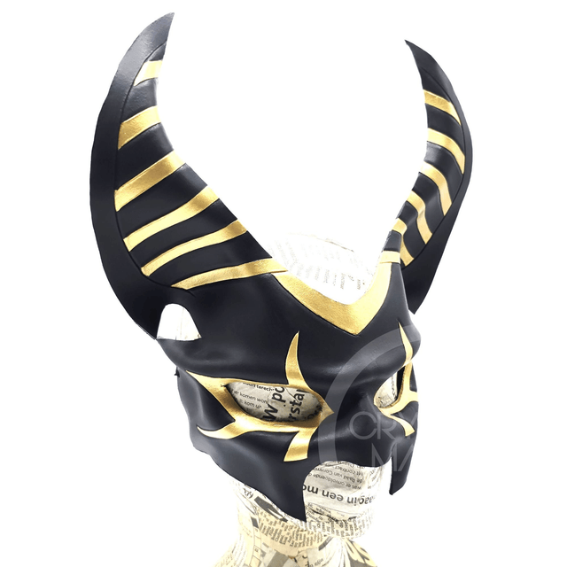 Anubis mask: Black gold