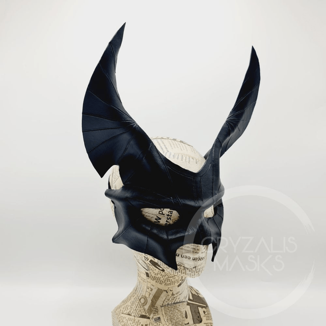Jackal mask with UV  