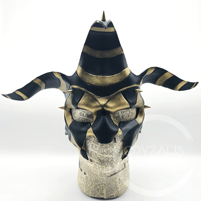 Harlequin mask gold and black