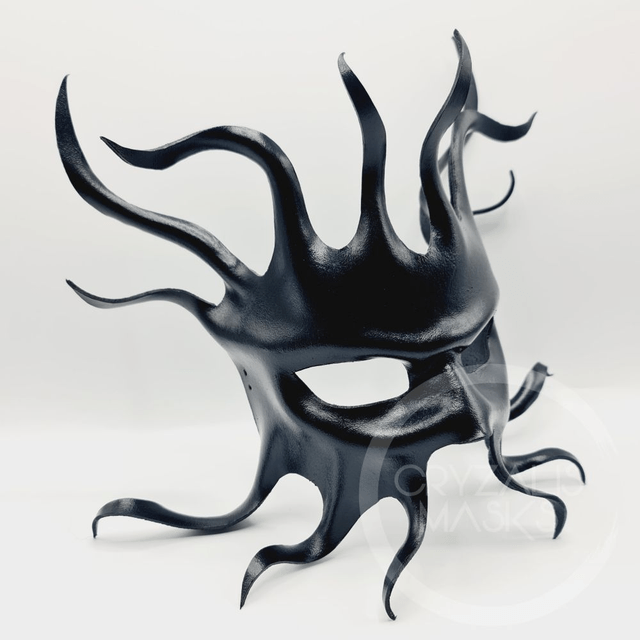 Black Cthulhu mask  