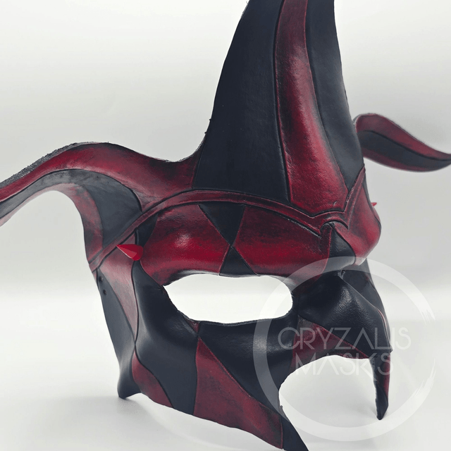 Black and Red Harlequin mask   